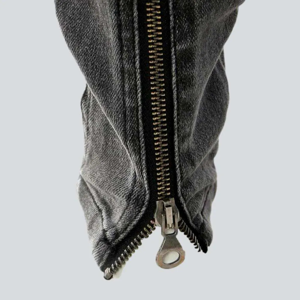 High-waist grey jeans
 for women