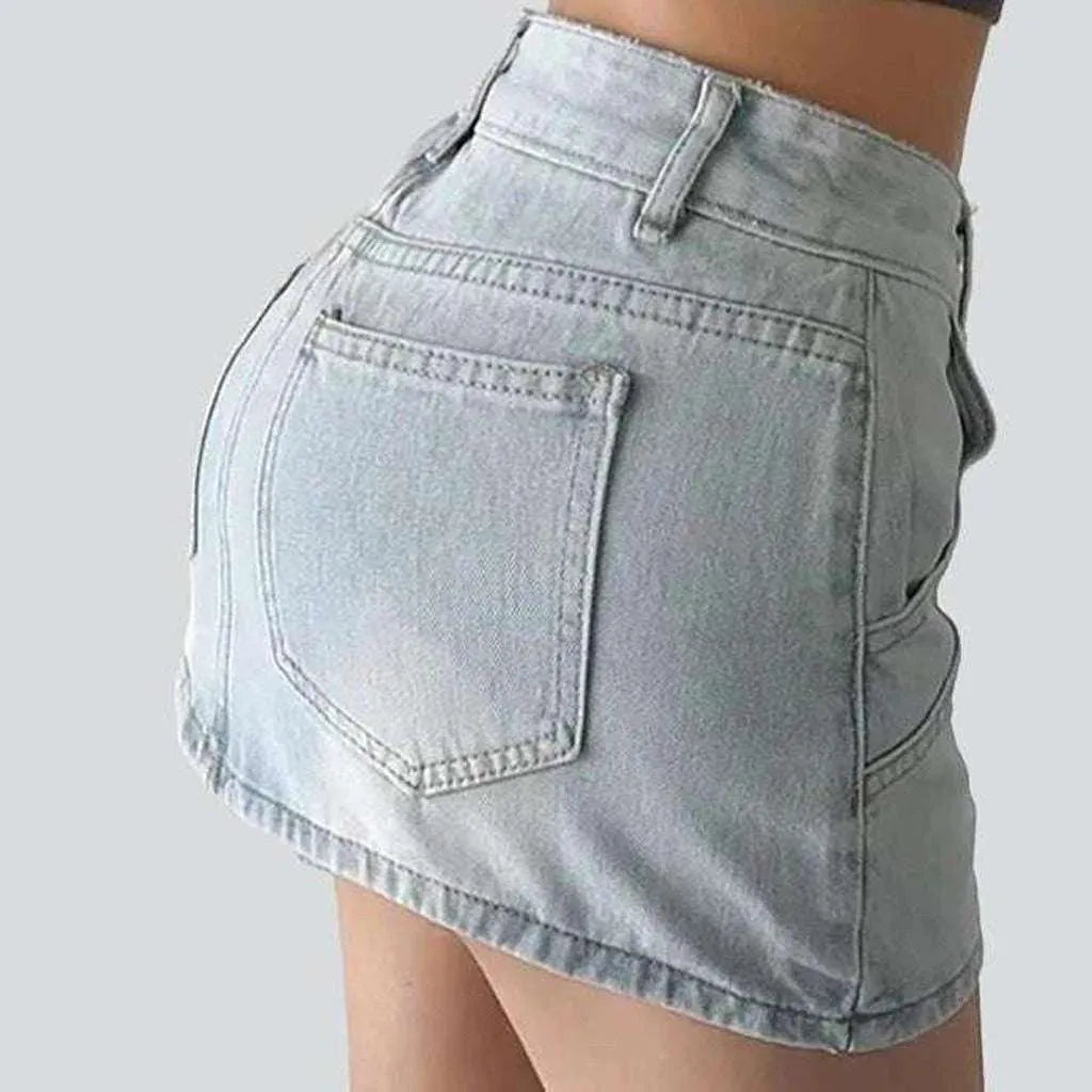 Ultra short urban denim skirt