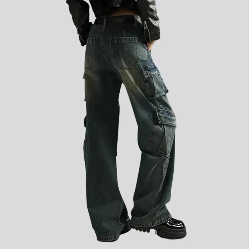 Whiskered cargo fashion jeans for ladies