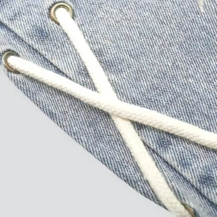 Mid-waist light-wash jeans
 for men