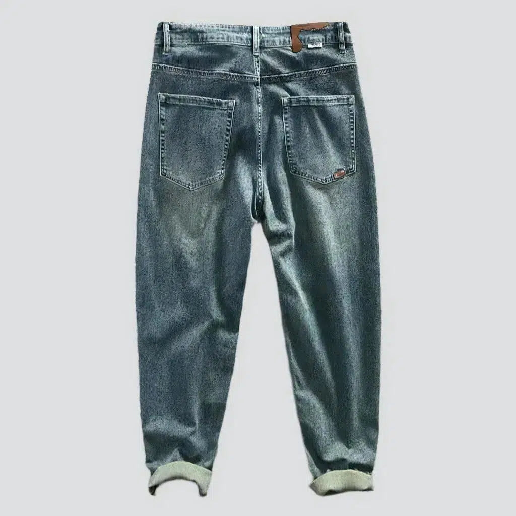 Average-tint men's loose jeans