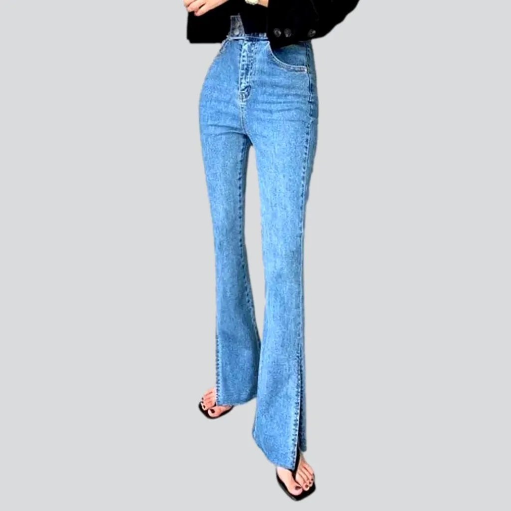 Light-wash bootcut jeans
 for women