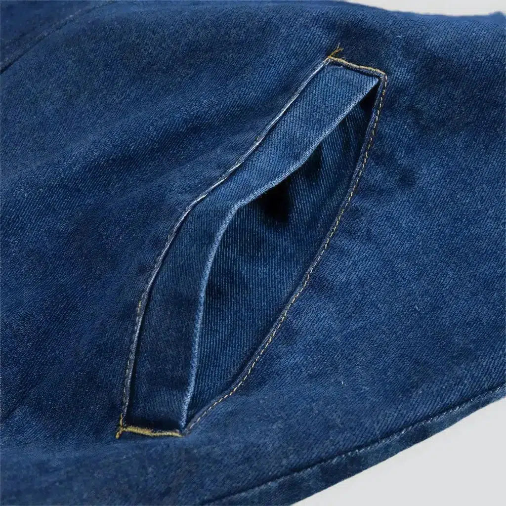 Oversized medium-wash jeans jacket
 for men