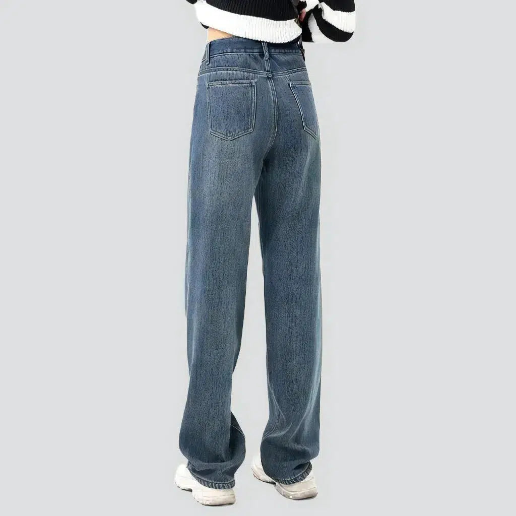High-waist straight jeans
 for women