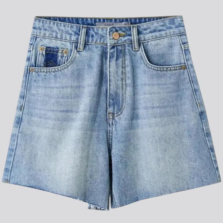 Whiskered women's jeans shorts
