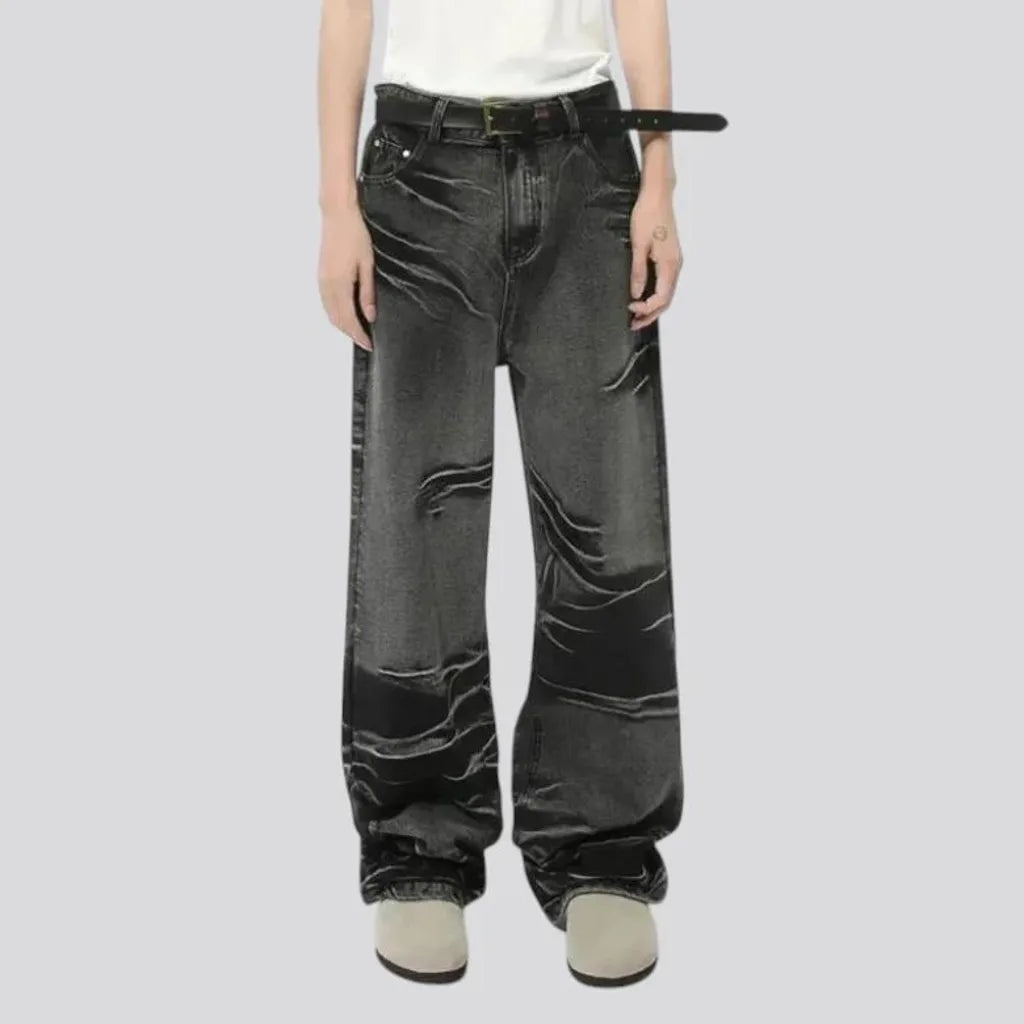 Street style faded mid-rise men's jeans