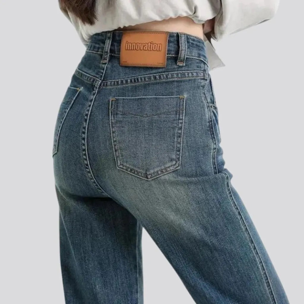 High-rise stylish jeans for women