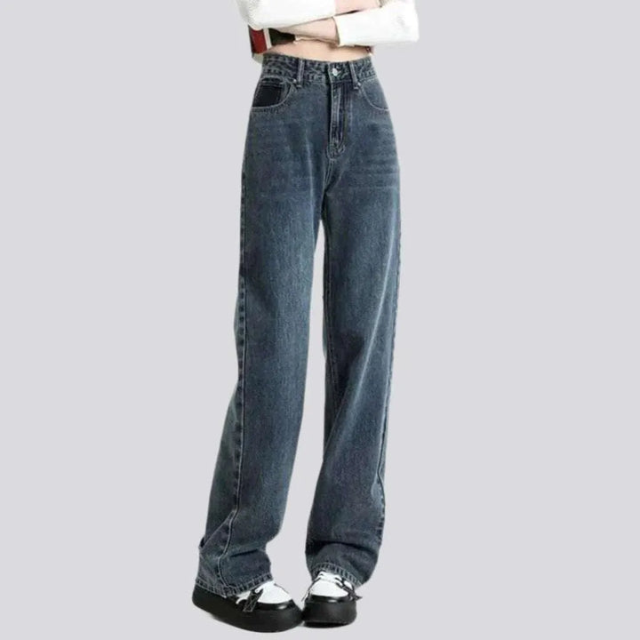 Patched back pocket women's jeans