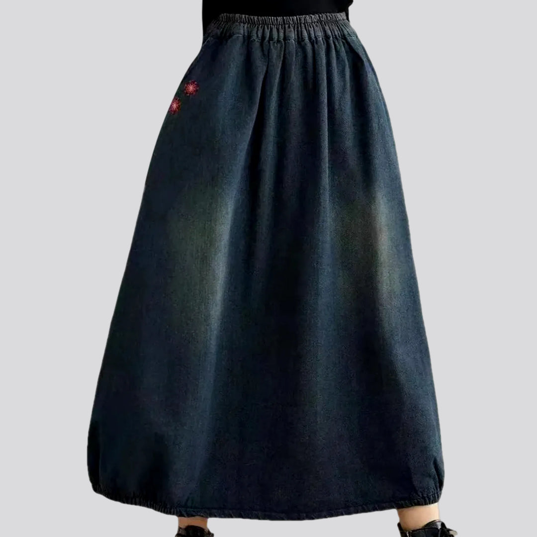 High-rise balloon dark stonewashed jeans skirt