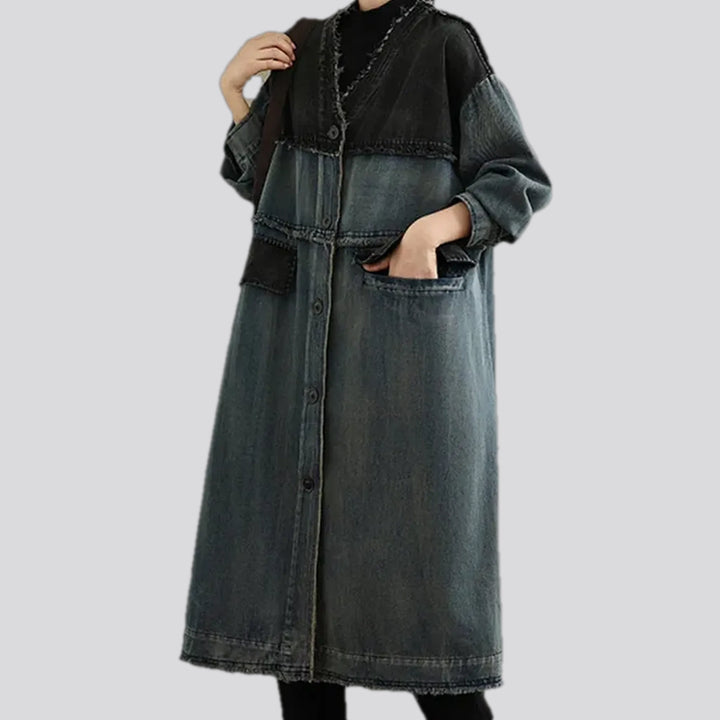 Extra-large mixed pattern women's denim coat