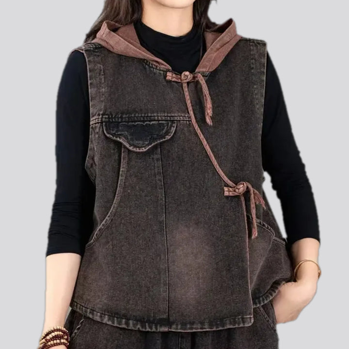 Retro chic denim vest for women