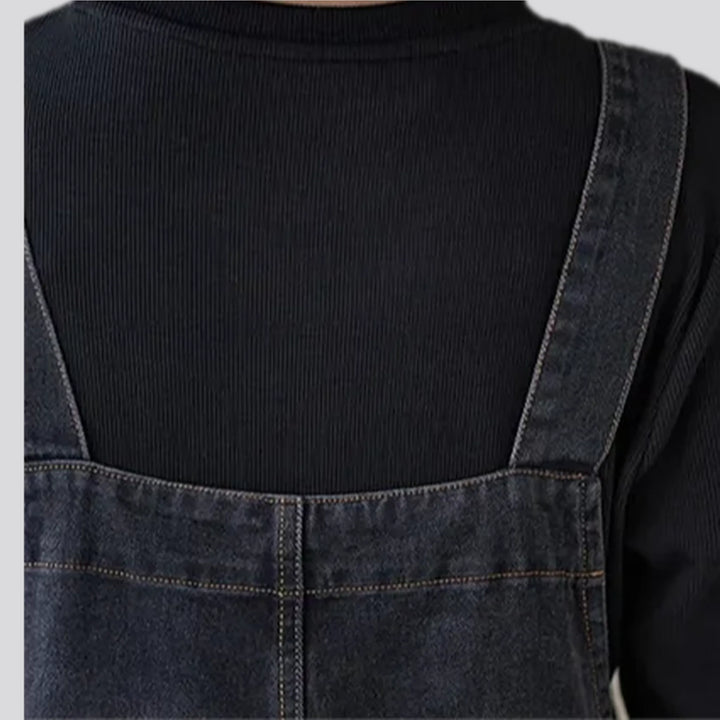 Stonewashed women's denim bib