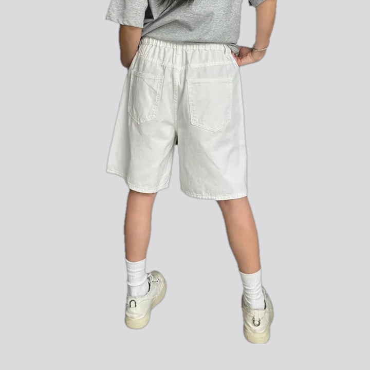 Fashionable baggy-fit men's jean shorts