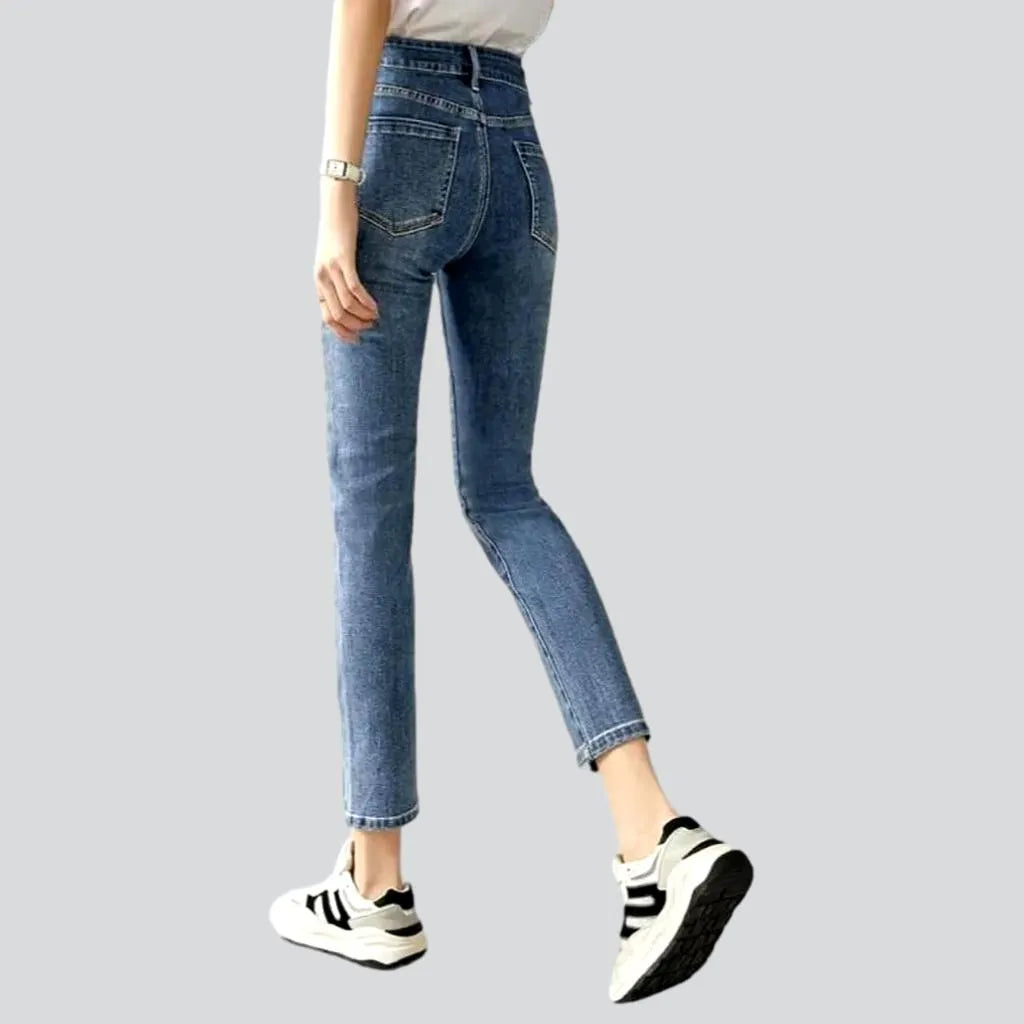 Ankle-length casual jeans
 for women