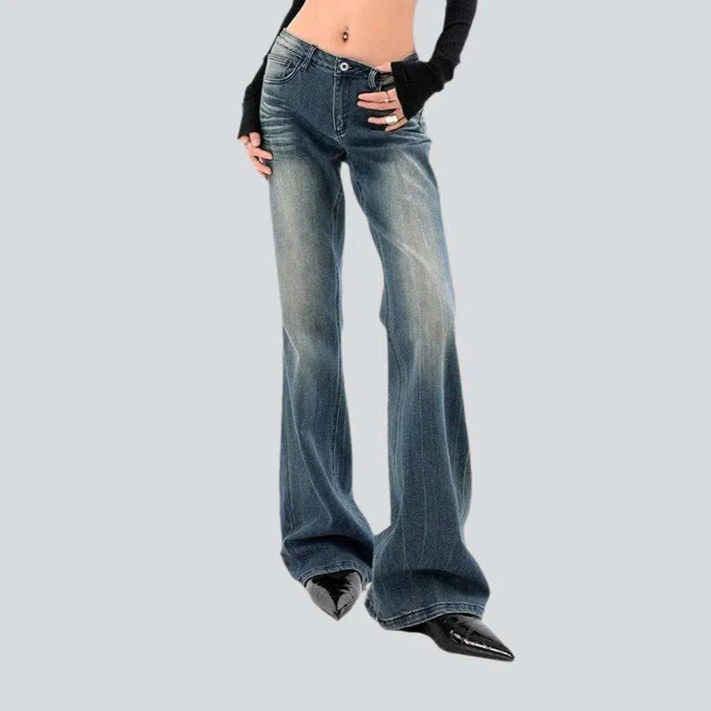 Medium wash women's sanded jeans | Jeans4you.shop