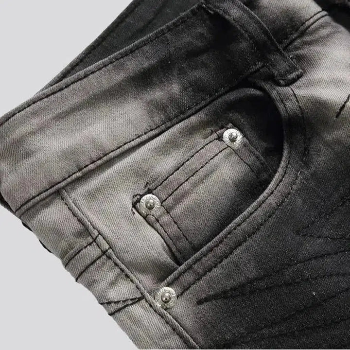 Raw-hem men's patched jeans