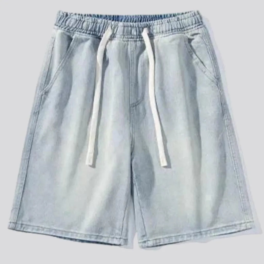 Knee-length 90s men's jean shorts