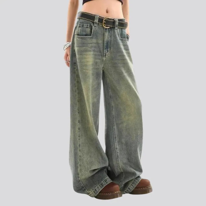 Faded wash trendy women's jeans