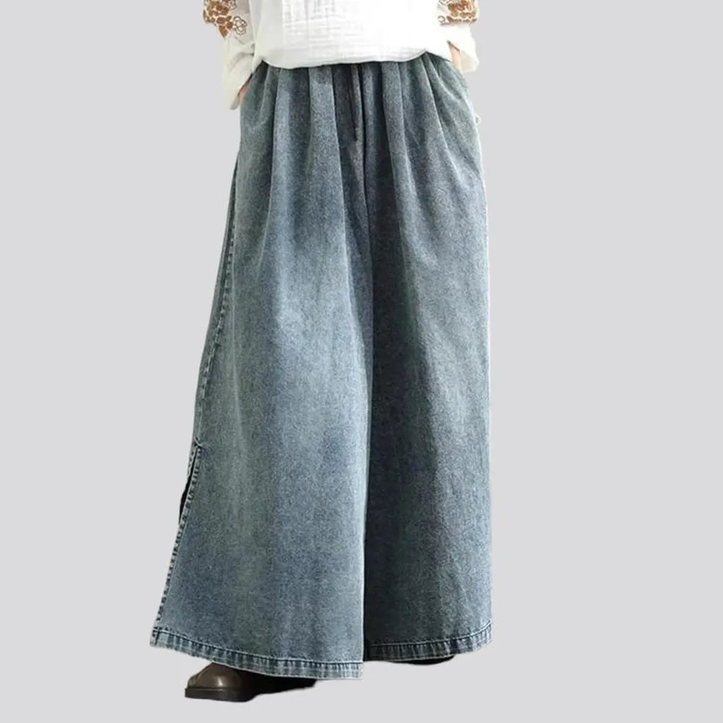Sanded high-waist denim pants
 for ladies