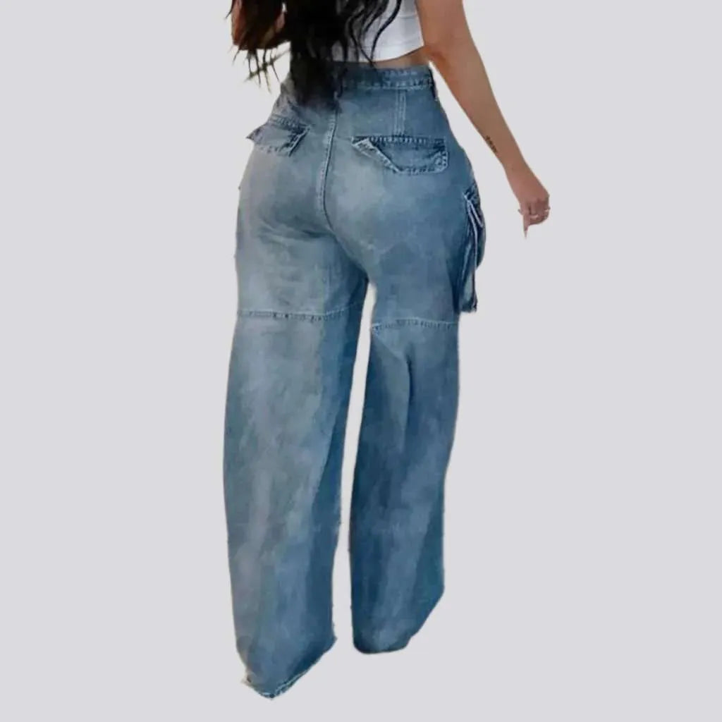 Vintage women's light-wash jeans