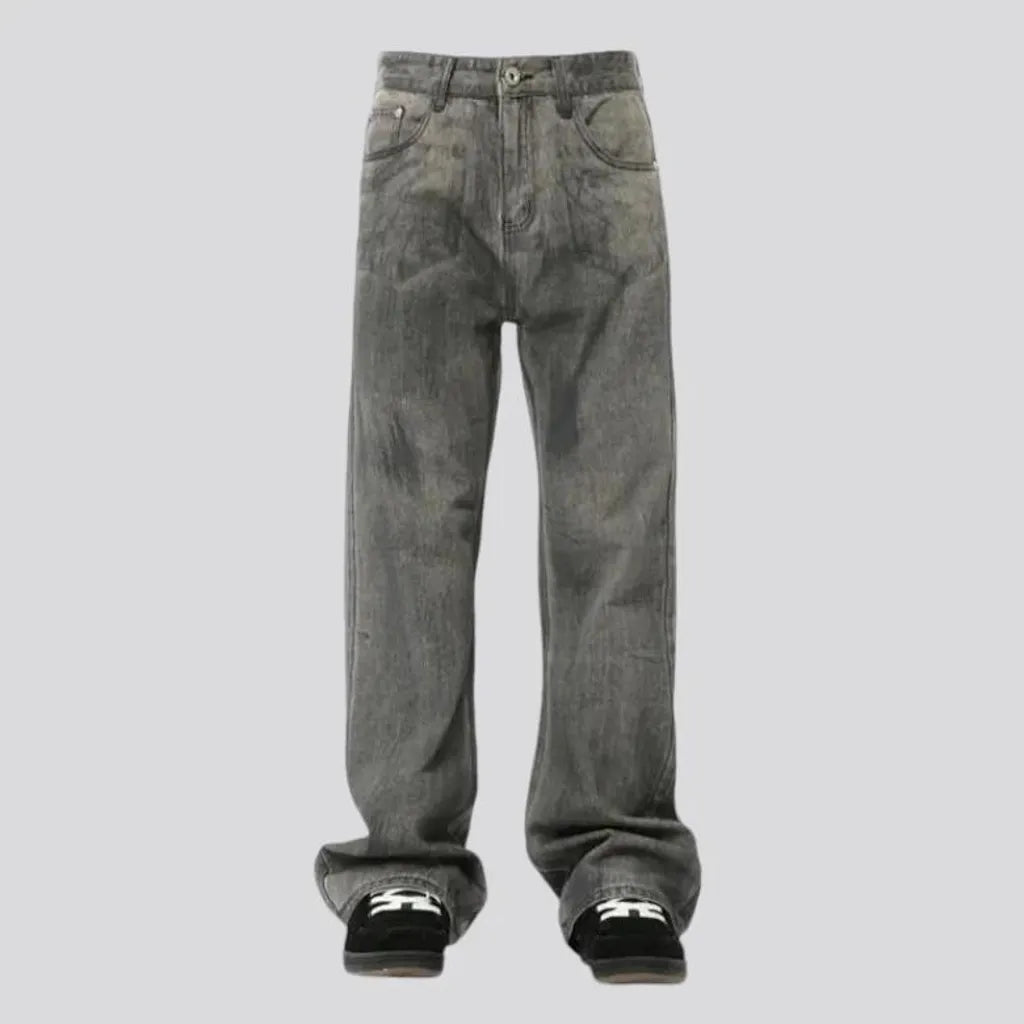 Trendy painted men's jeans