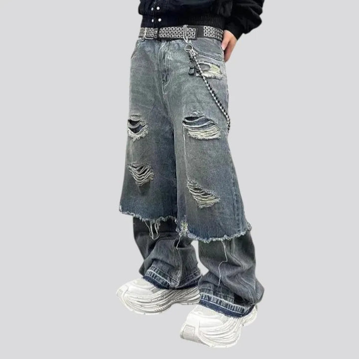 Retro style frayed hems men's jeans