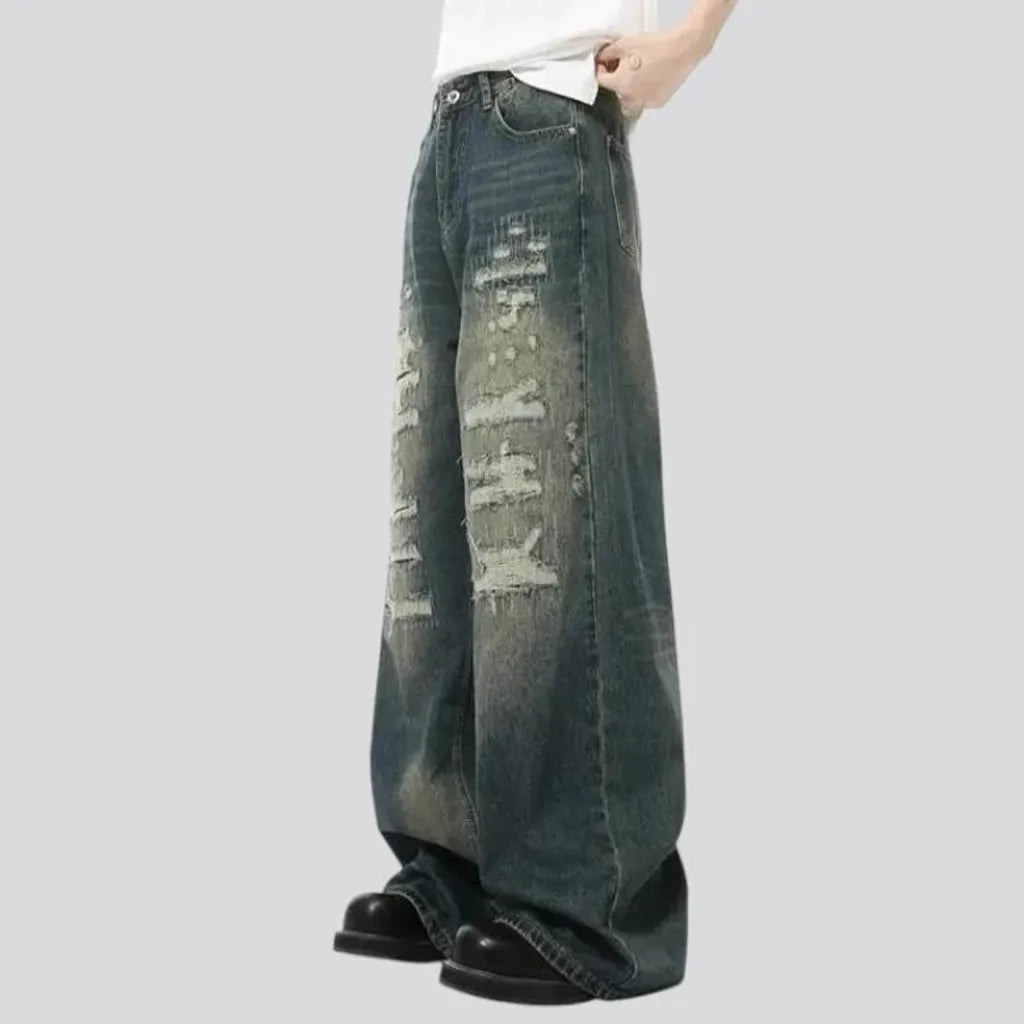 Mid rise fashionable men's jeans