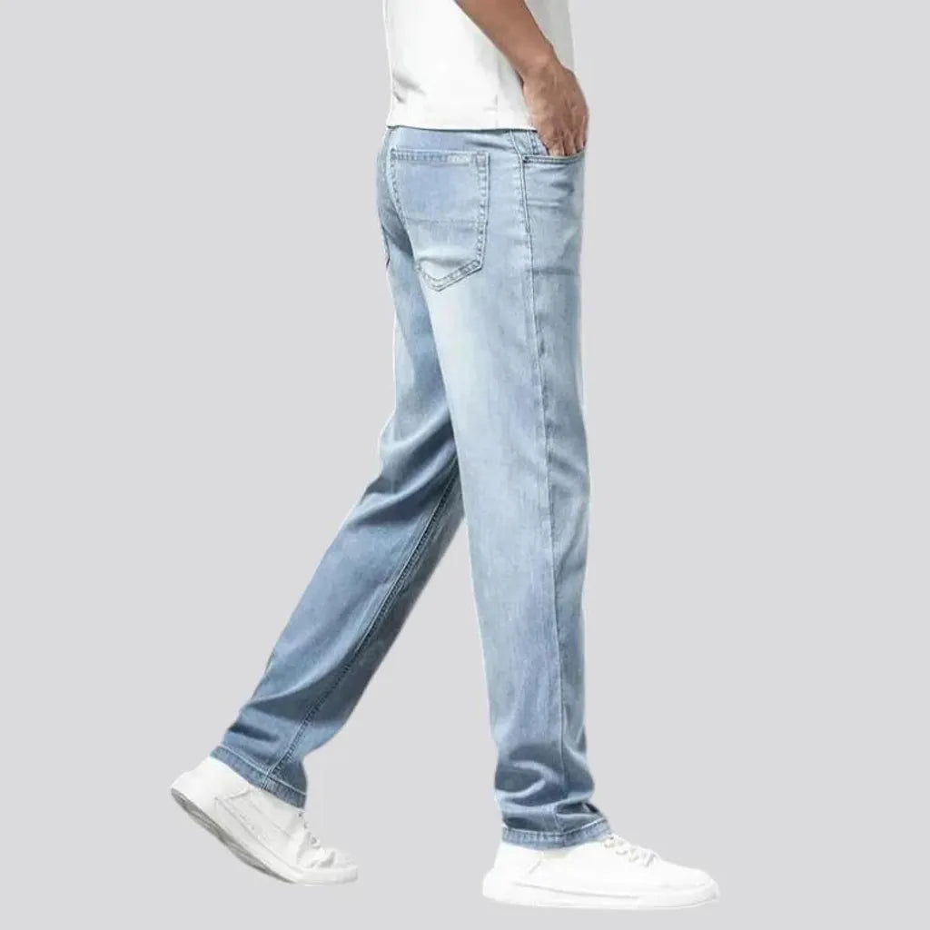 Thin men's jeans