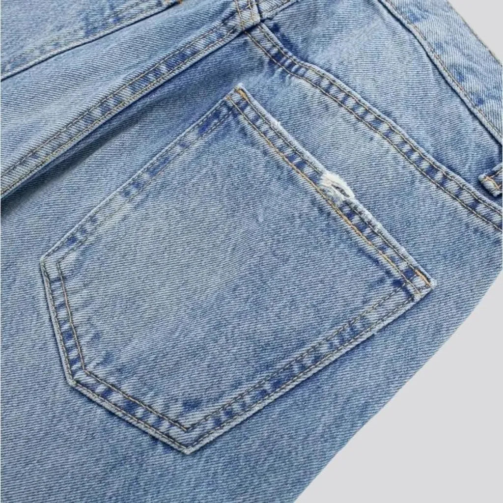 Street raw-hem jeans
 for ladies