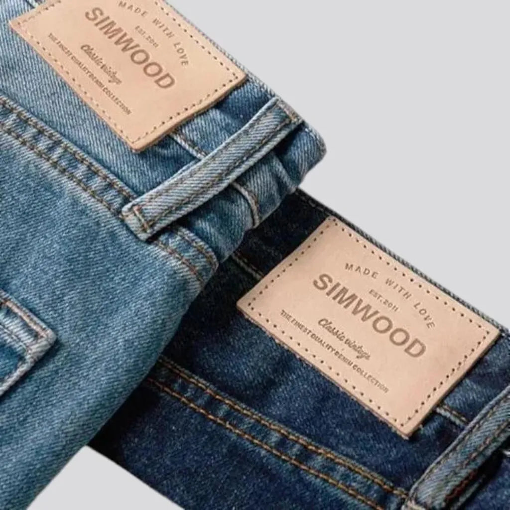 Comfortable jeans for men