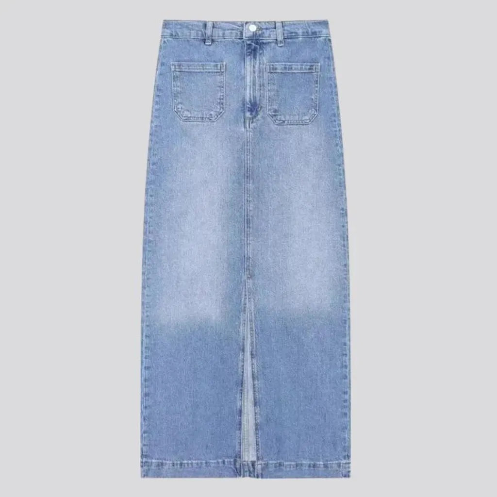 Lightweight 90s casual denim skirt