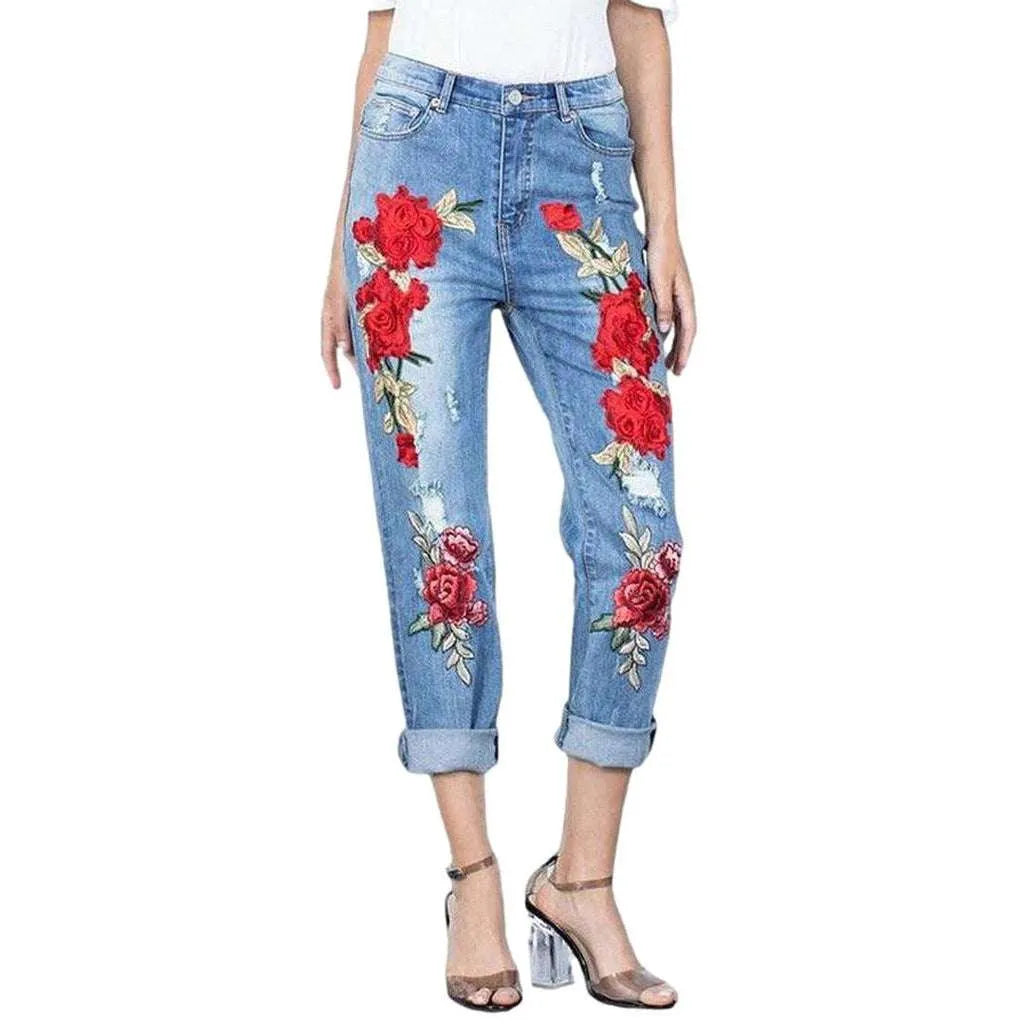 Embroidered loose jeans for women
