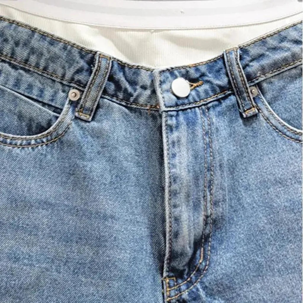 Elastic-waist men's denim shorts
