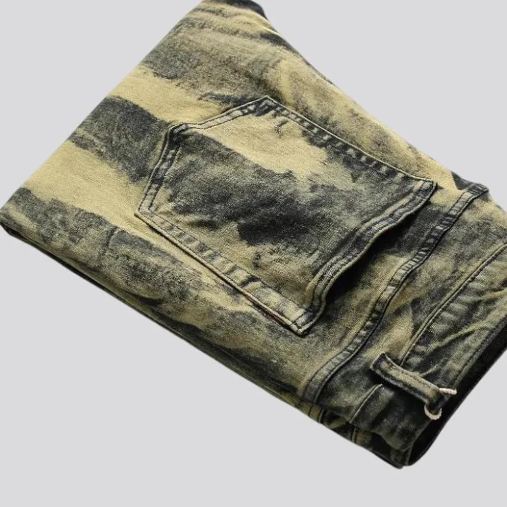 Fashionable mid rise painted men's jeans