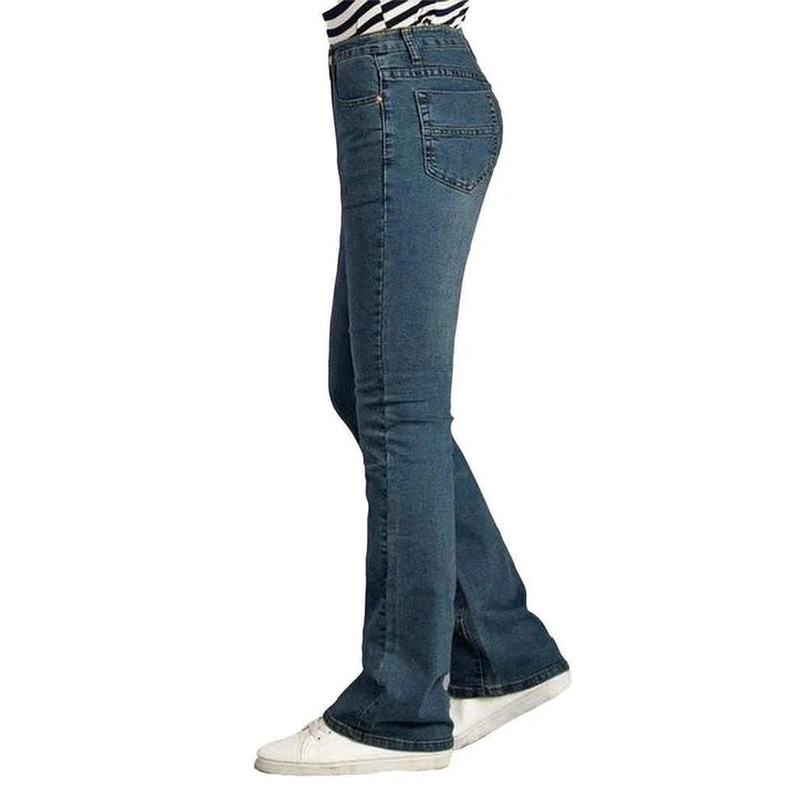 Fashionable boot cut men's jeans