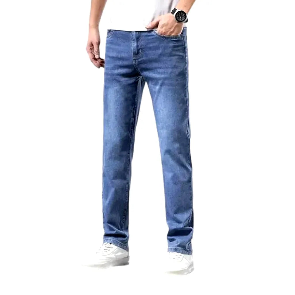 Tapered men's thin jeans