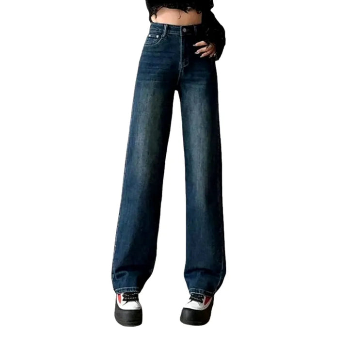 Wide-leg floor-length jeans
 for women